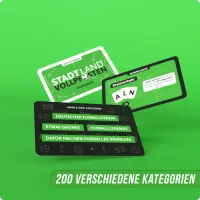 DENKRIESEN - STADT LAND VOLLPFOSTEN® - Das Kartenspiel – FUßBALL EDITION - "Heimspiel."